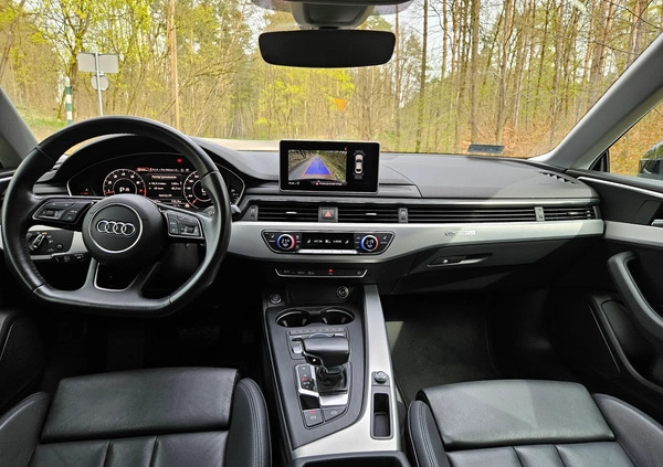 Audi A5 cena 140000 przebieg: 136000, rok produkcji 2016 z Toruń małe 121